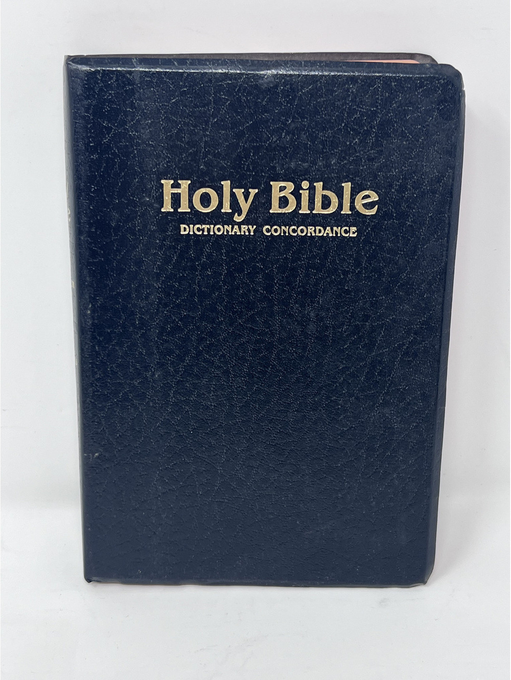 Holy Bible King James Version Red Letter Edition with Dictionary and Concordance